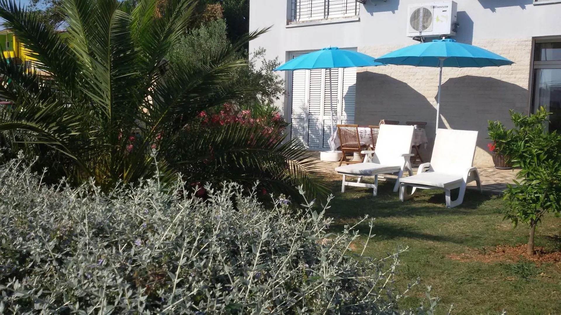 Direkt Am Meer Liegendes Apartment Mit Garten Medulin