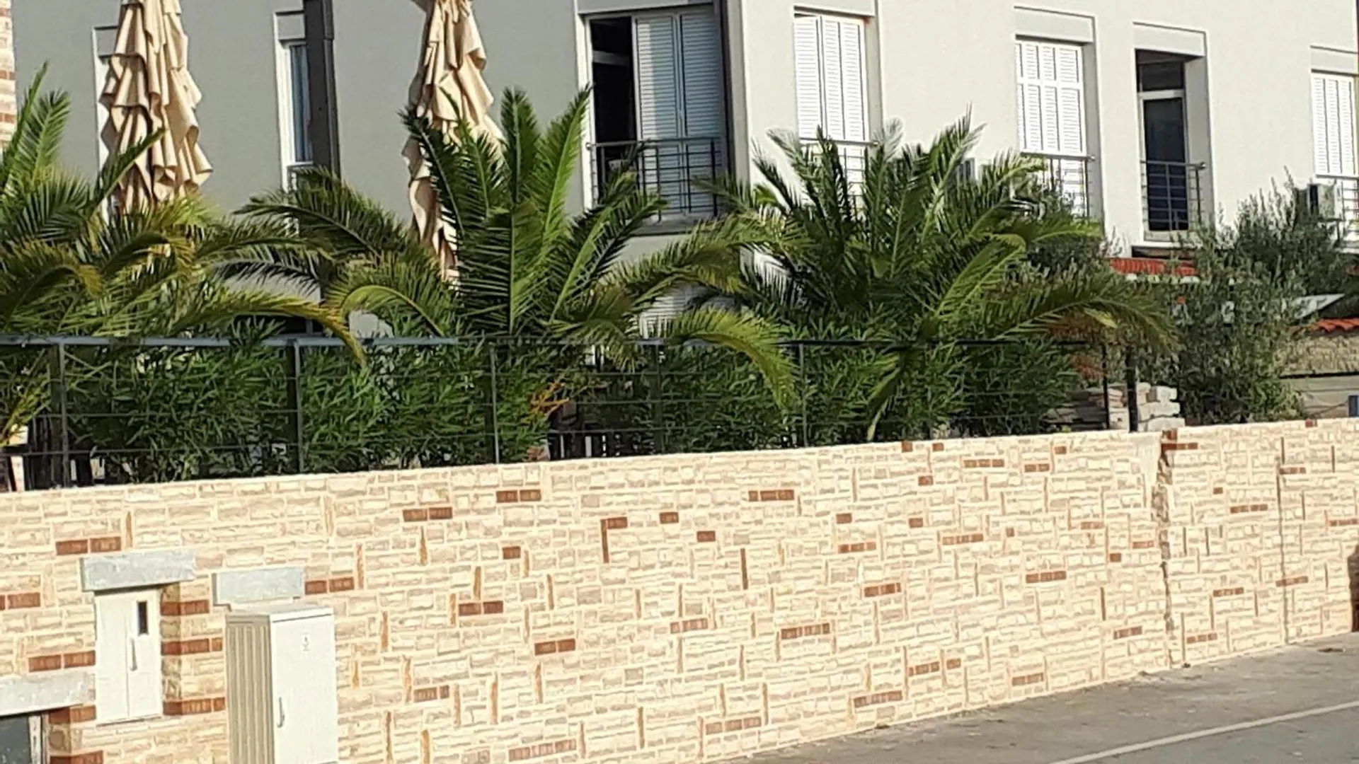 Direkt Am Meer Liegendes Apartment Mit Garten Medulin Croatia