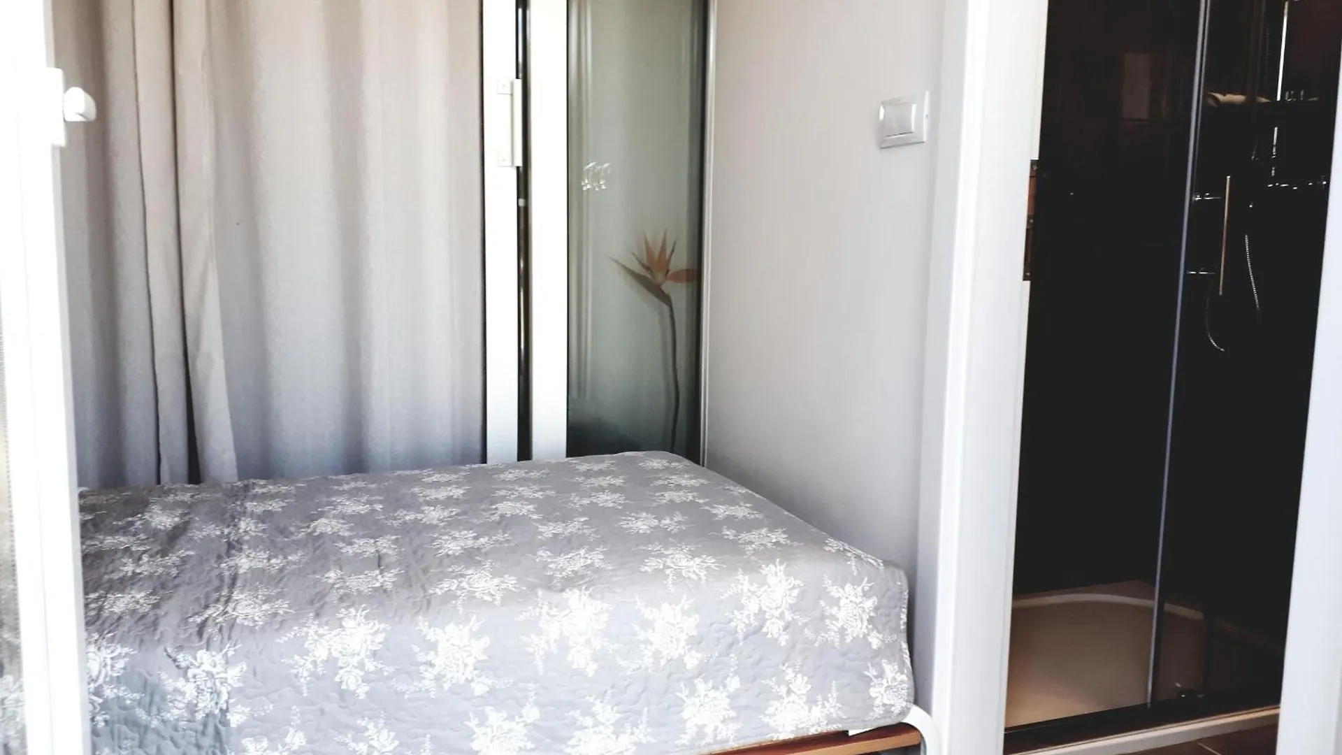 Direkt Am Meer Liegendes Apartment Mit Garten Medulin 0*,  Croatia